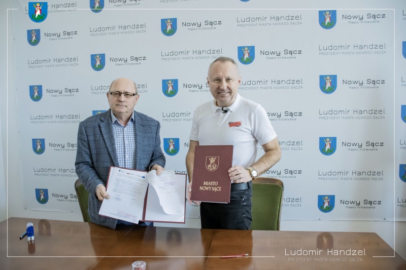Kolejne inwestycje w Zespole Szkolno-Przedszkolnym nr 6 – umowa podpisana