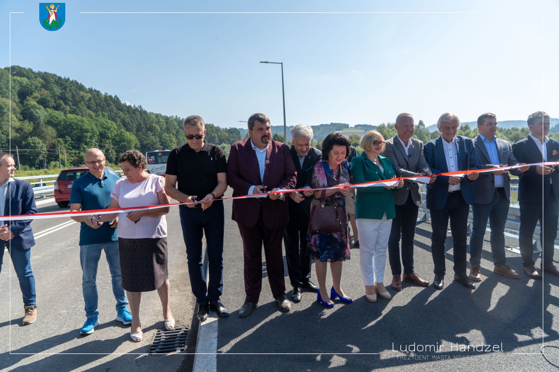 Przecięcie wstęgi na moście na rzece Kamienicy w ciągu ul. Kamiennej