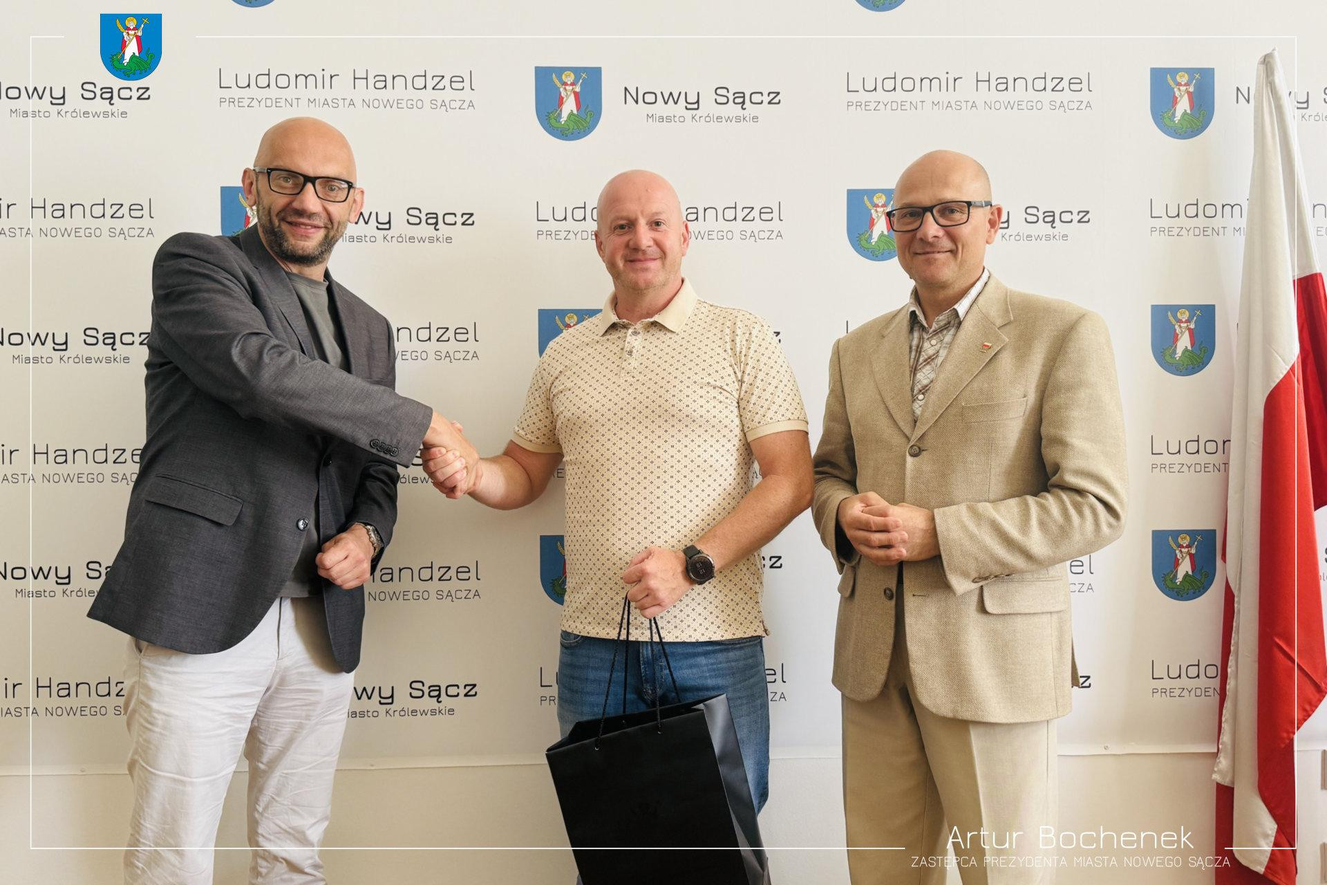 20 lat pracy dla Sandecji